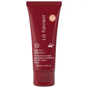 کرم ضدآفتاب و ضدلک رنگی لافارر با SPF40 مدل Medium مناسب پوست‌های خشک و معمولی حجم 40 میلی‌لیتر