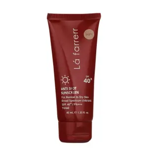 کرم ضدآفتاب و ضدلک رنگی لافارر با SPF40 مدل Light مناسب پوست‌های خشک و معمولی حجم 40 میلی‌لیتر